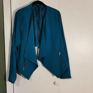 🌺 Torrid Blazer, high low style, size 1XL
